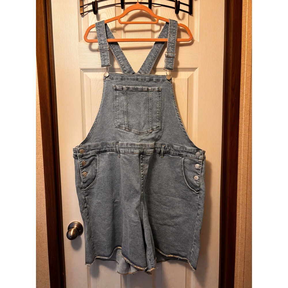 Ava & Viv Womens Plus Size 22 Denim Shortalls Light Wash Raw Hem Overalls